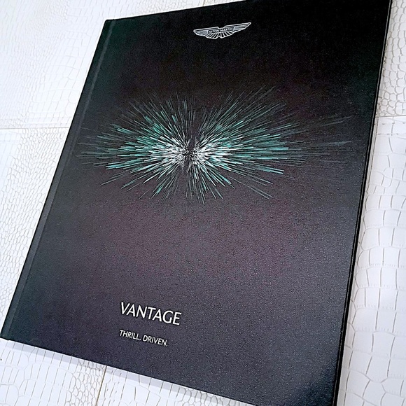 Brand New  Aston Martin Vantage 2024 Hardback Sales Brochure - Picture 2 of 5